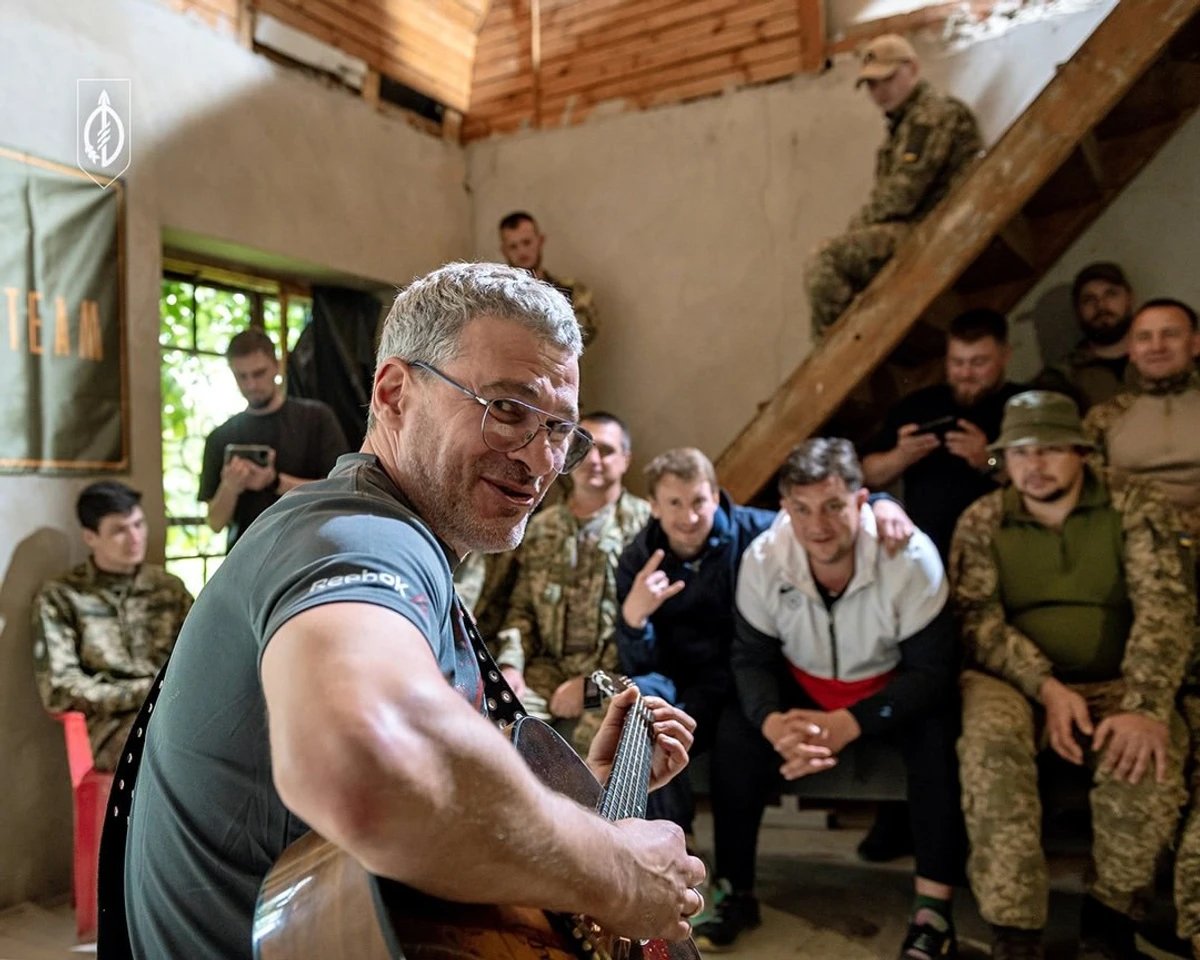 Арсен Мірзоян розповів, як його змінило волонтерство