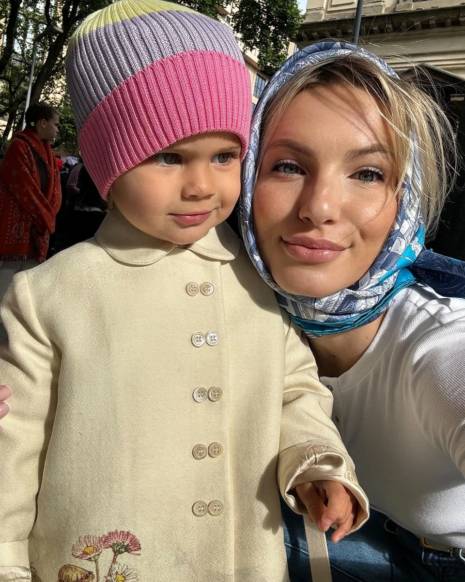 Маленька Аня лише нещодавно відсвяткувала своє 2-річчя