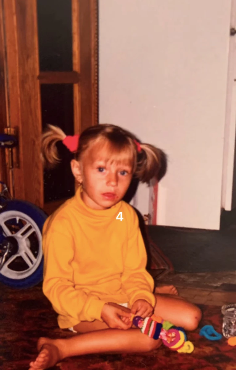 Дружина Віктора Павліка зізналася, якою була у чотири роки