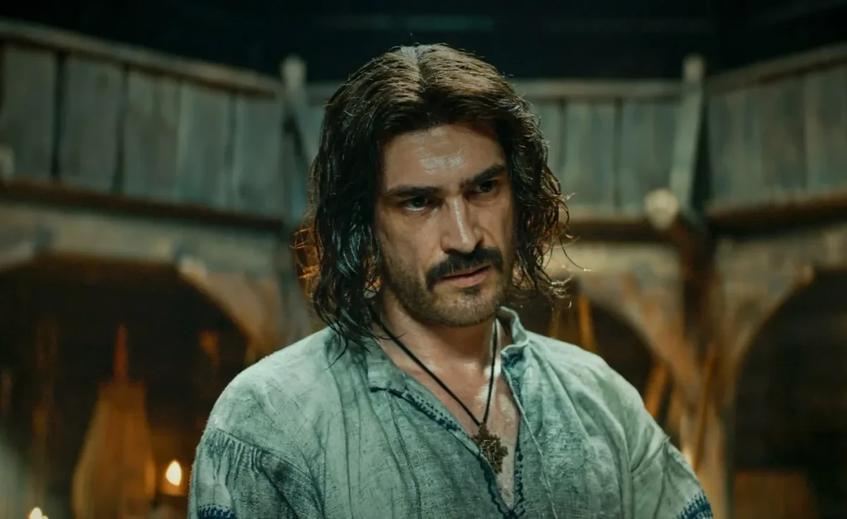 Актор фільму Довбуш