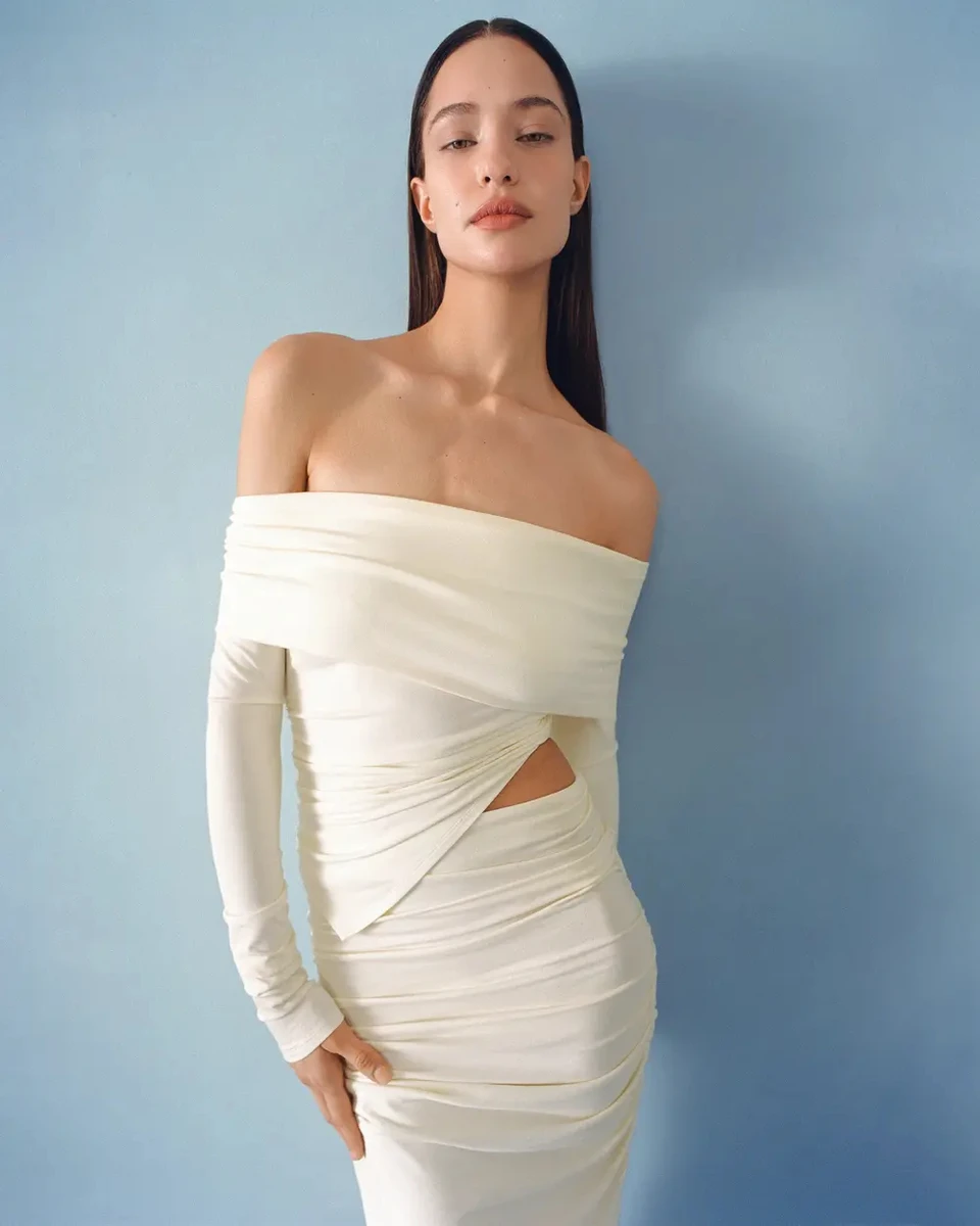 Топ з драпіруванням