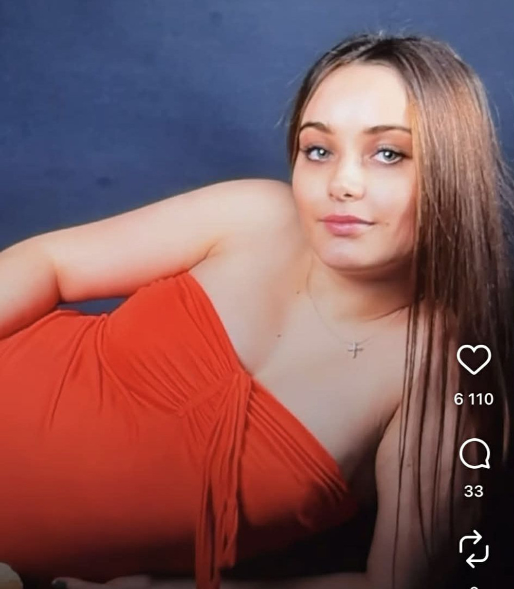 Це фото треба на заставку Вагітна у 16, - пожартувала Ксюша 