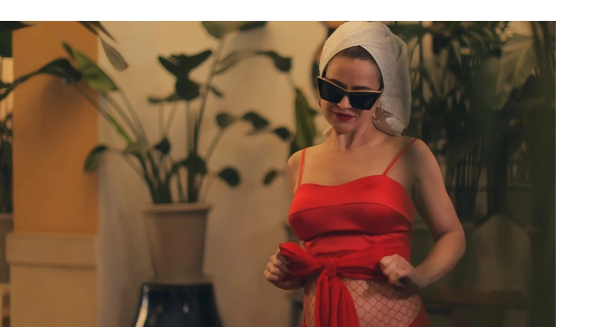 Колишня Дзідзьо показала вагітний живіт