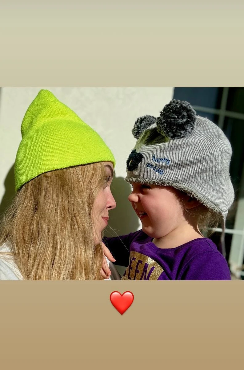 Окрім доньки співачка також виховує синів Романа і Марка