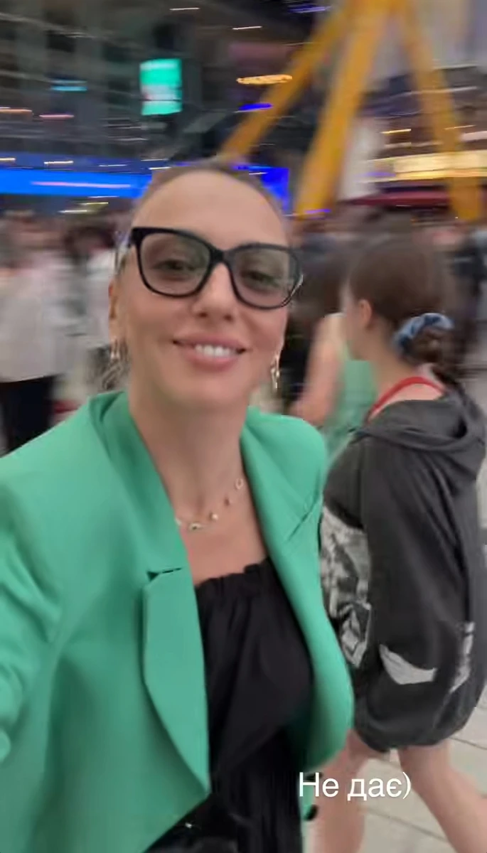 Оля Полякова наробила спішних кадрів з молодшою дочкою в Лондоні