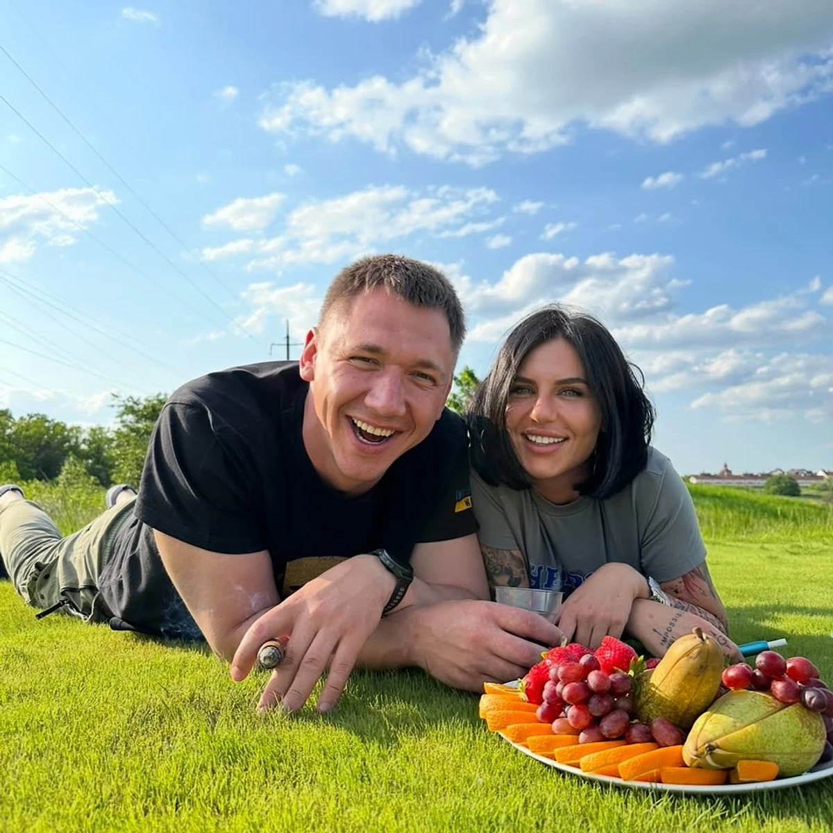 Алхім звернулася до дружини чоловіка, з яким зустрічалася