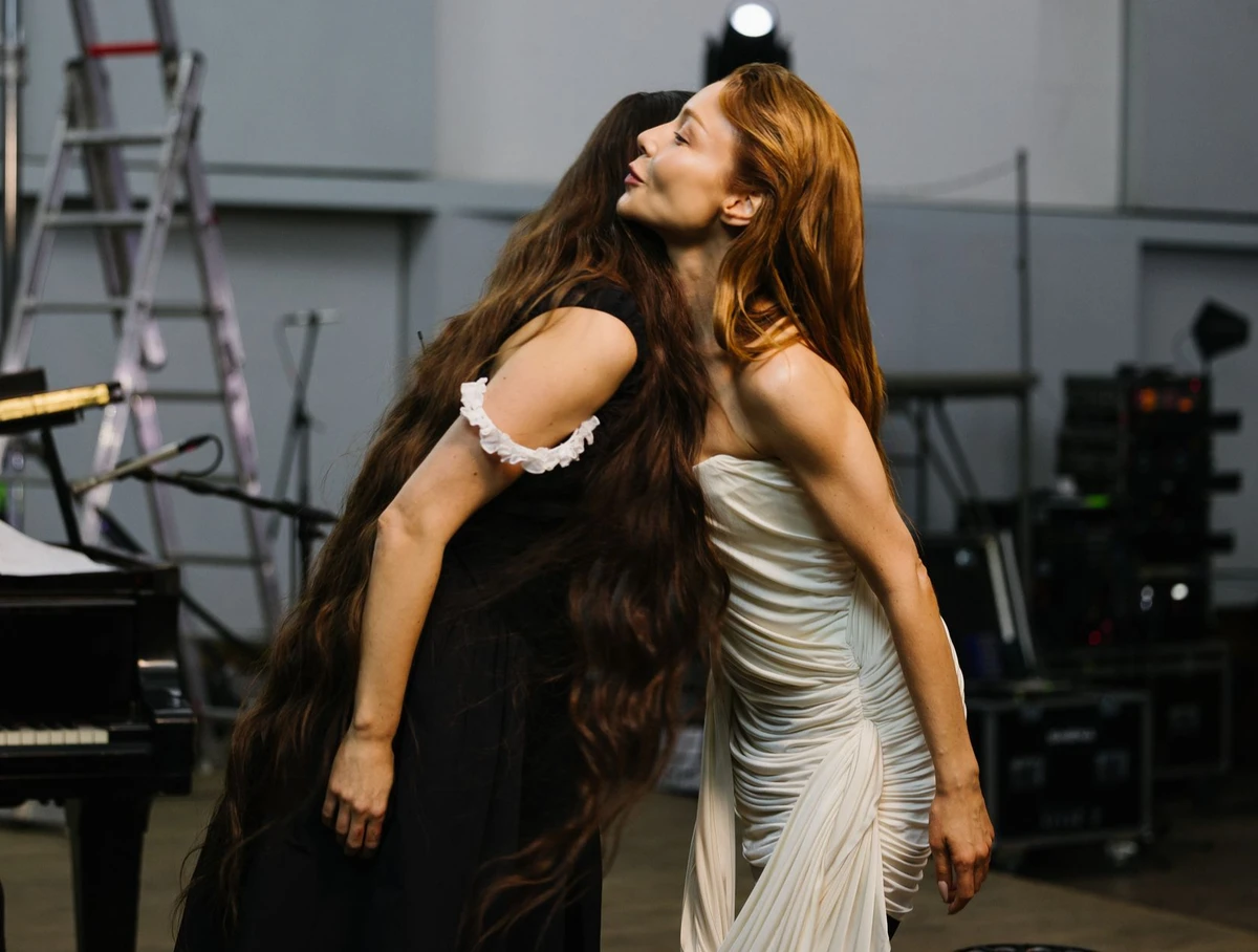 Jerry Heil показалася в обіймах Тіни Кароль