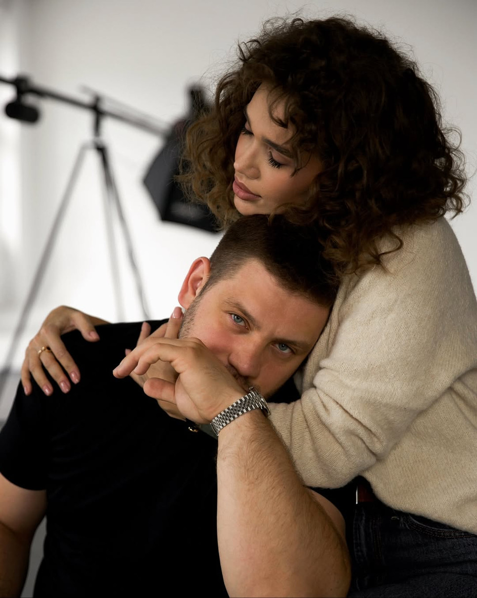 Саша Бо показа нові фото з чоловіком