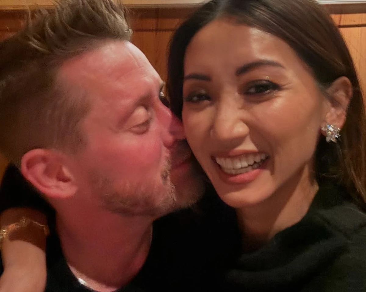 Маколей Калкін замилував спільним селфі з коханою