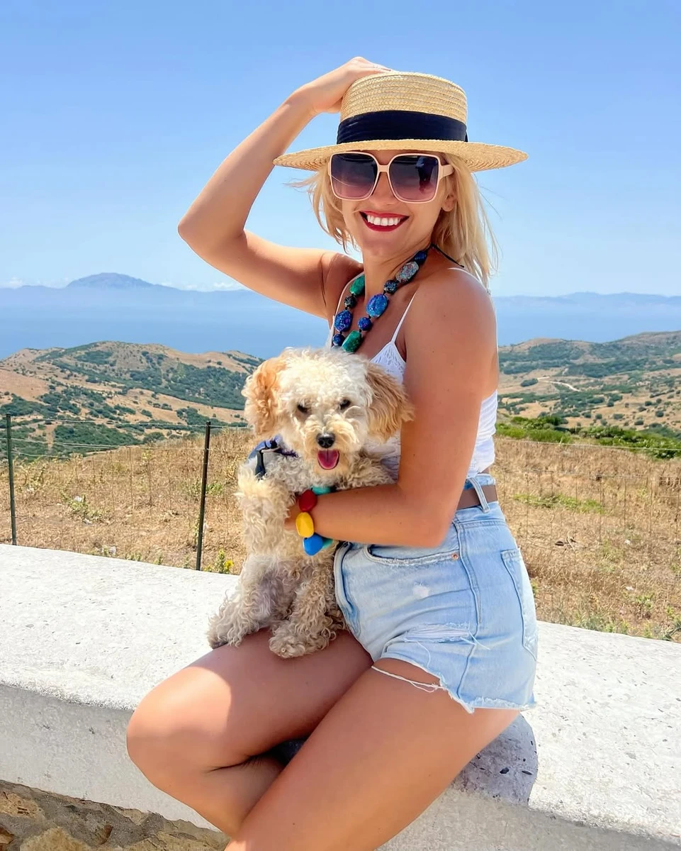 Ірина Федишин тішиться сонцю в Іспанії