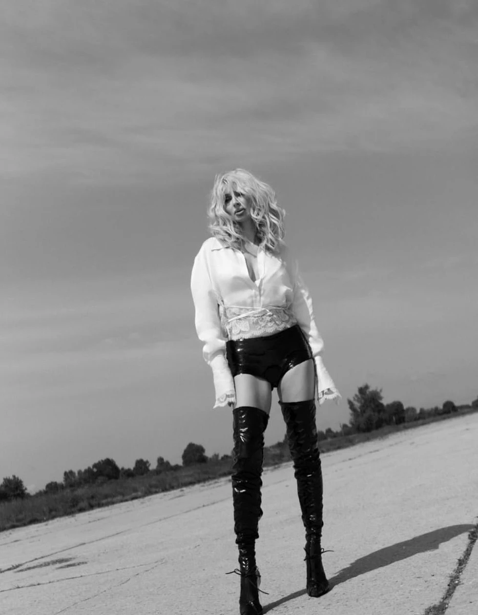 Лобода у повний зріст