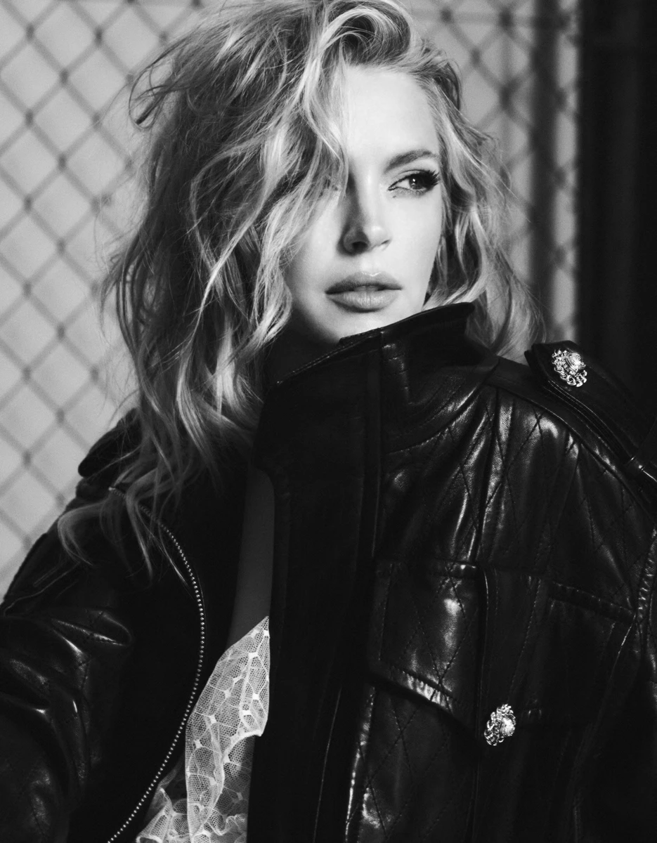 Ліндсей Лохан у шкірянці знялася для журналу