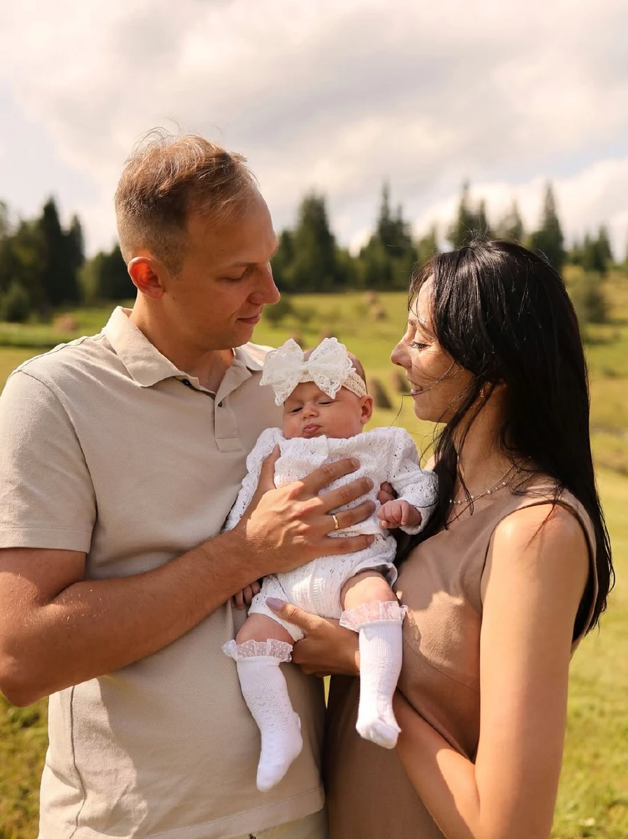 Ірина з чоловіком і донькою