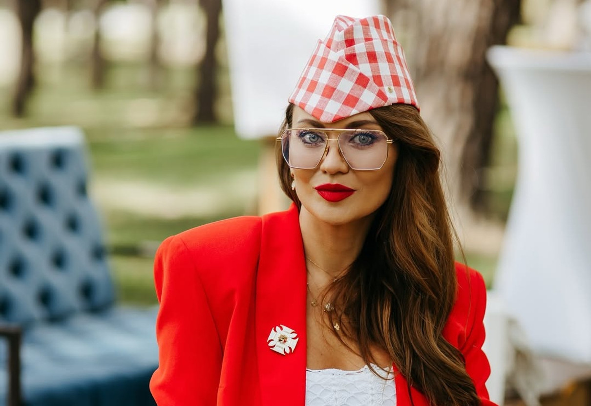 Анна Саліванчук