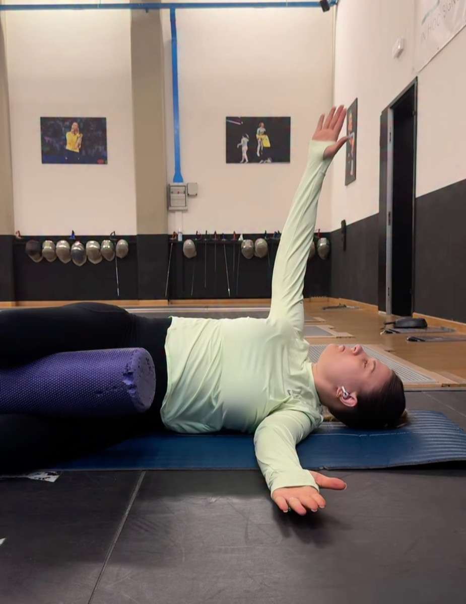 Вагітна Ольга Харлан потренувалася на килимку