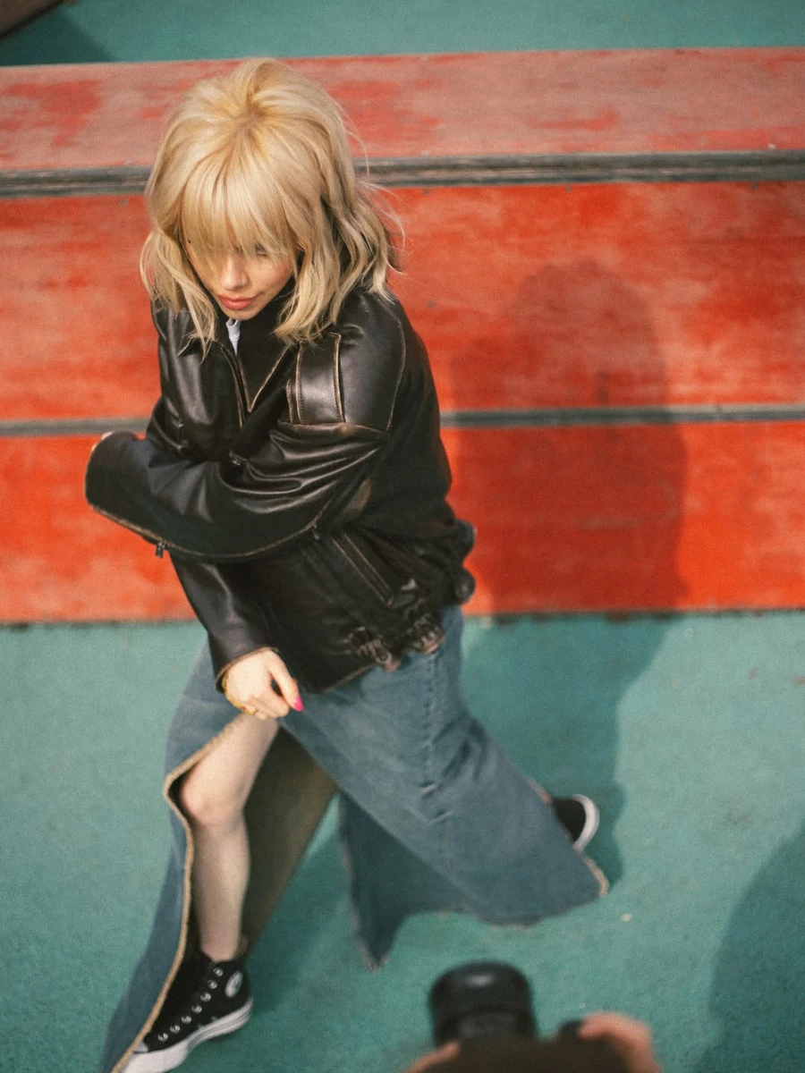 Маша Кондратенко пораділа весні на стильних фото