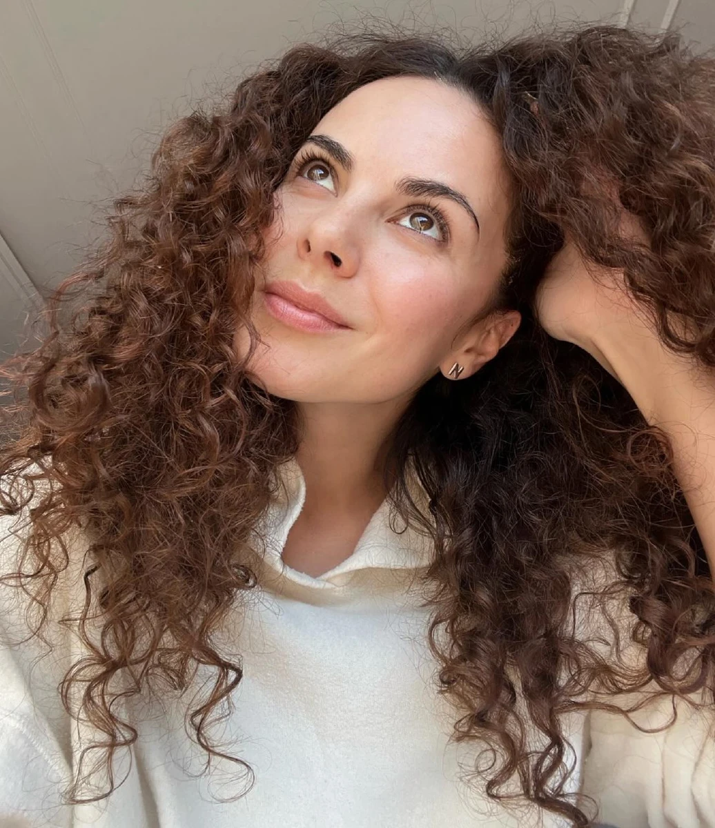 Зимові ранки, незважаючи на холод за вікном, наповнюють теплом зсередини, - написала Настя