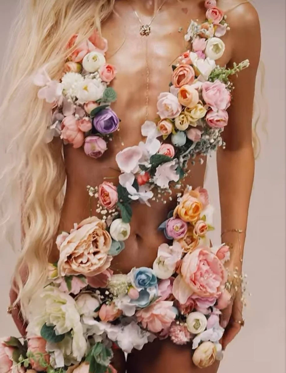 Якщо доповнити сукню, наприклад, тренчем, можна зробити з цього аутфіту самостійний весняний тренд