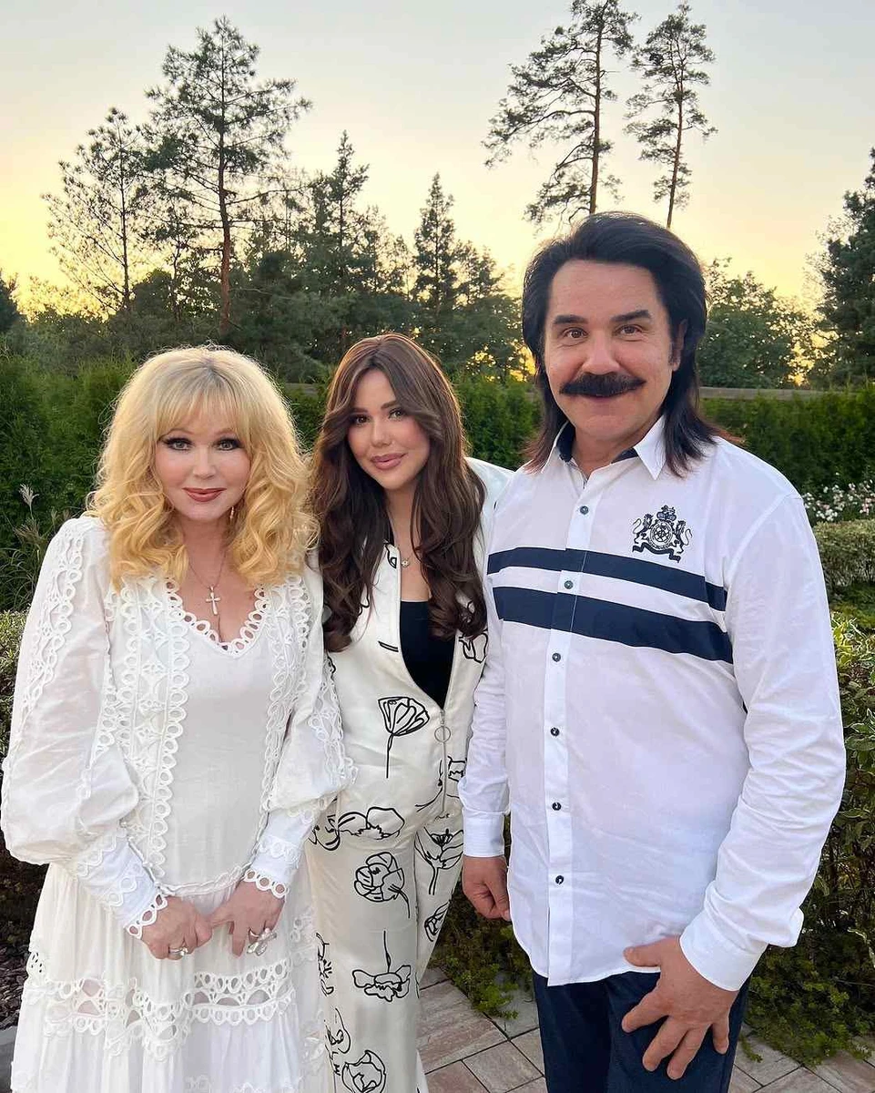 Дружина і донька Зіброва