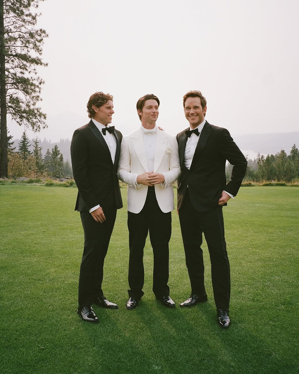 Дочка Шварценеггера показала своїх братів і чоловіка у святковий день