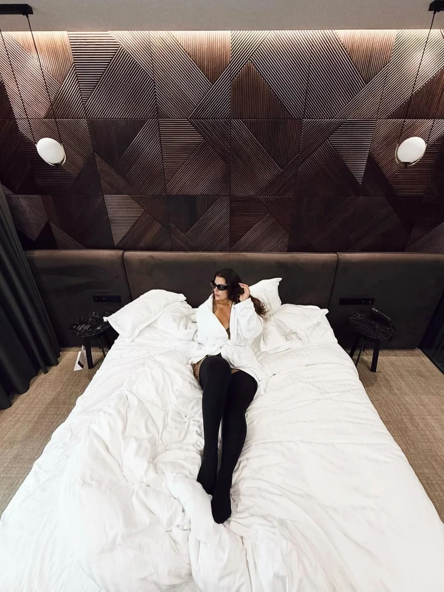 Олександра Заріцька наробила нових фото