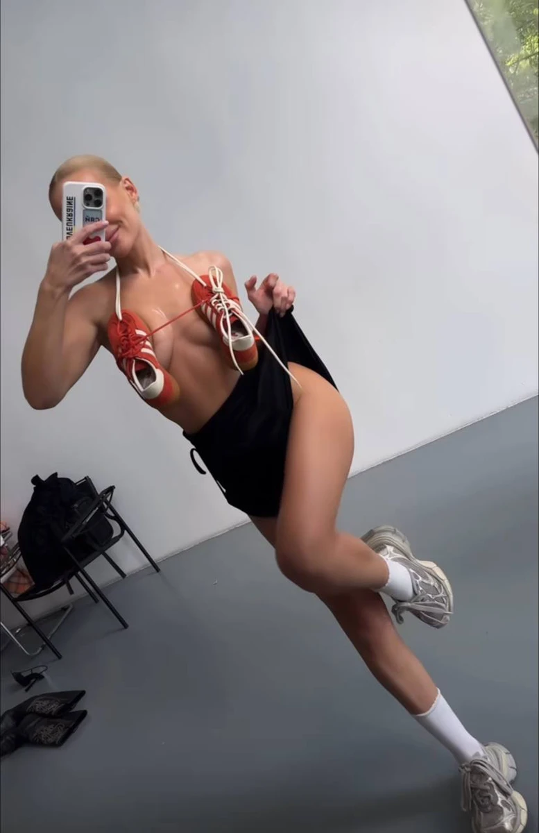 Якщо це нова реклама кедів, то, ймовірно, вони будуть розпродані дуже швидко