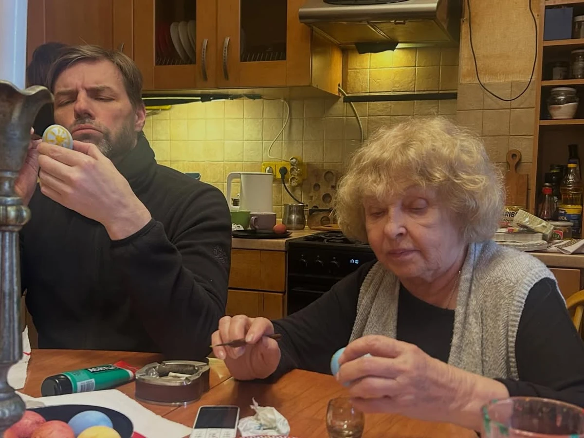 Ада Роговцева з родиною готувалася до Великодня