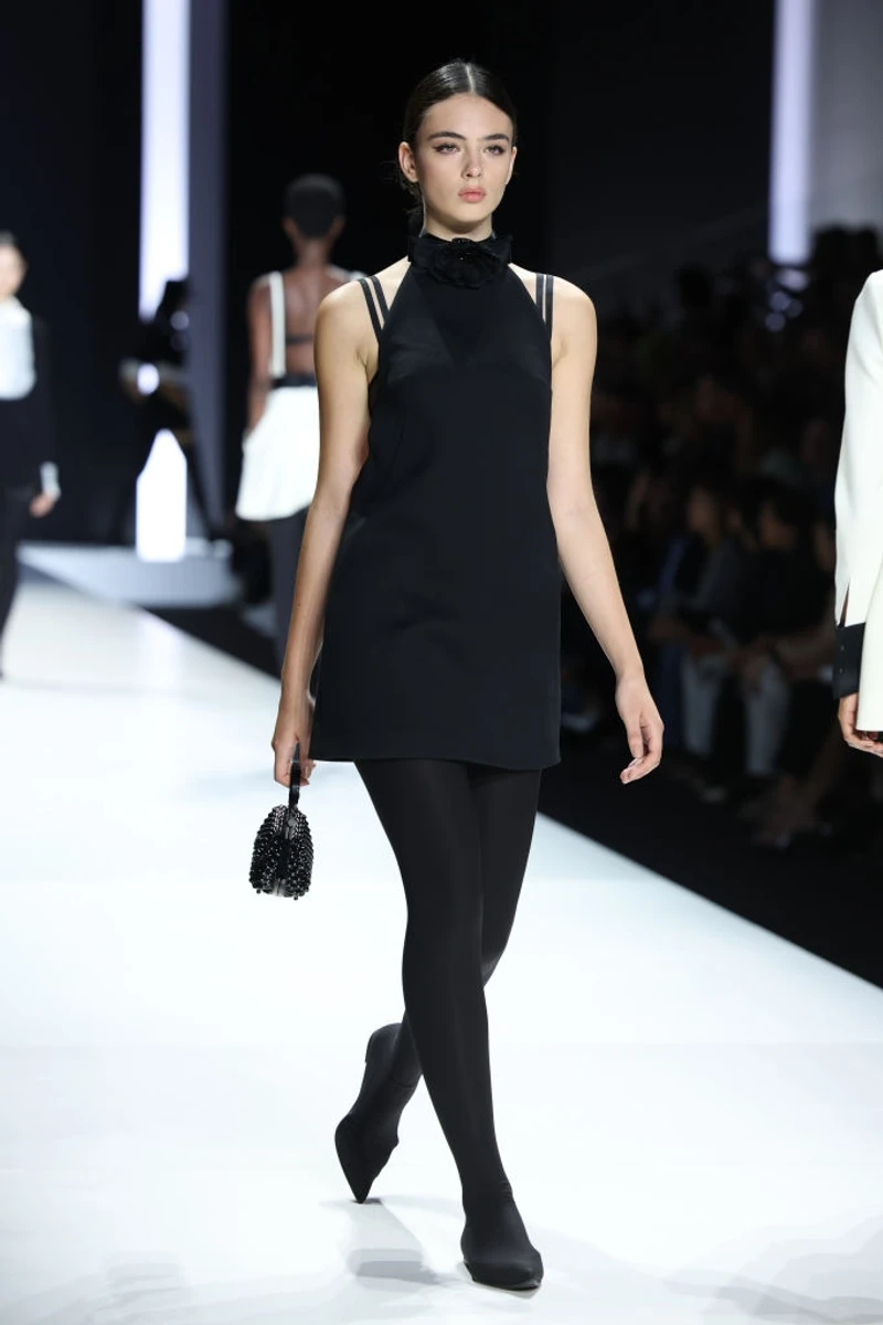 Юна Кассель на Тижні моди в Італії