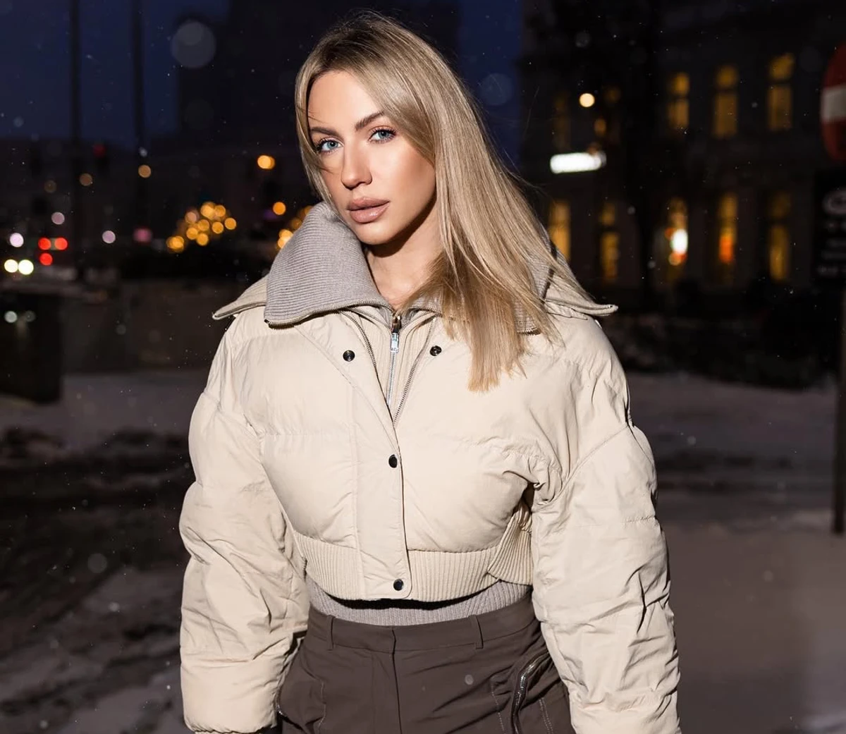 Нікітюк на тлі Києва