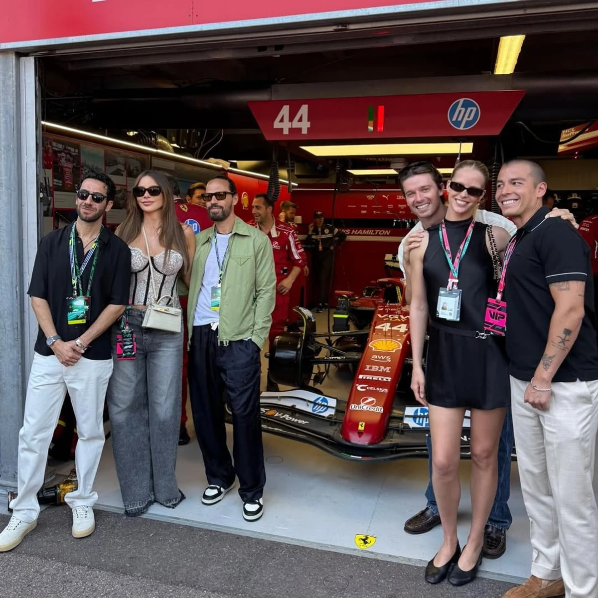 Софія Вергара попозувала з бойфрендом на Формулі-1