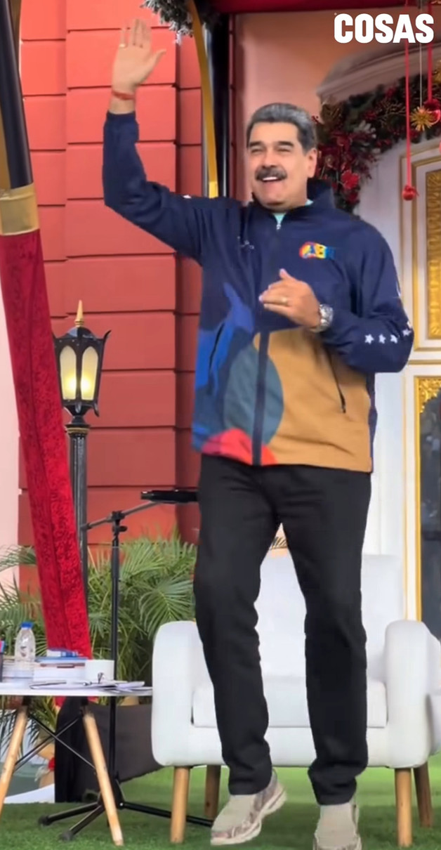 Ніколас Мадуро станцював на мітингу під гасло Ні війні, так миру