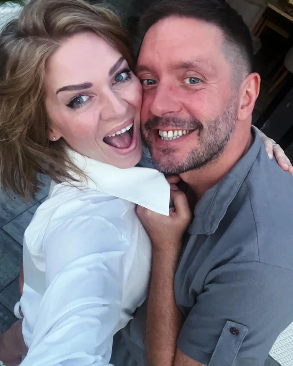 Яна Глущенко з чоловіком