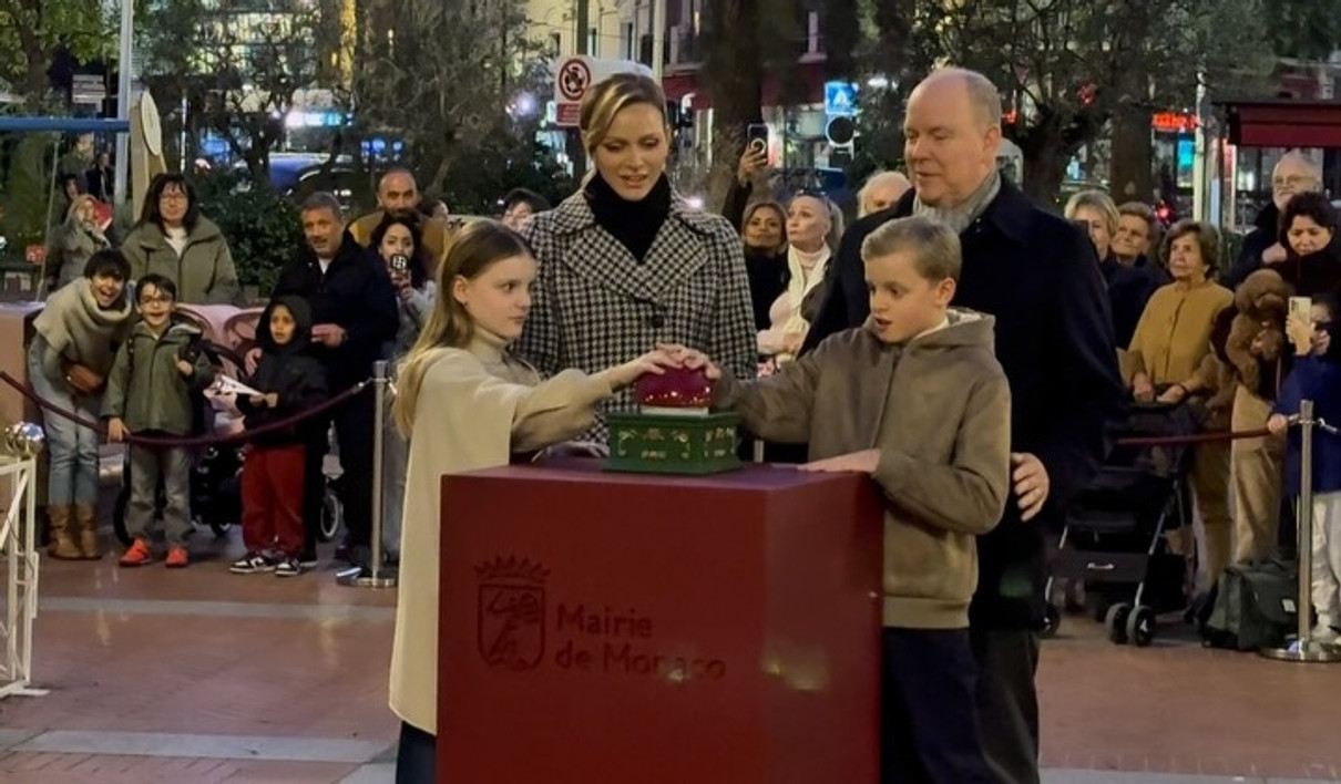 Діти князя Монако Жак та Габріела