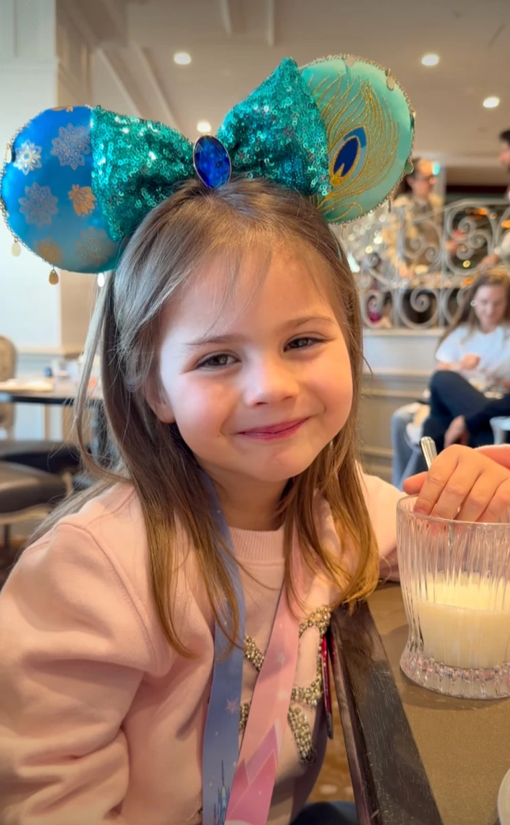 Єлизавета Юрушева привітала дочку від Скічка з 4-річчям