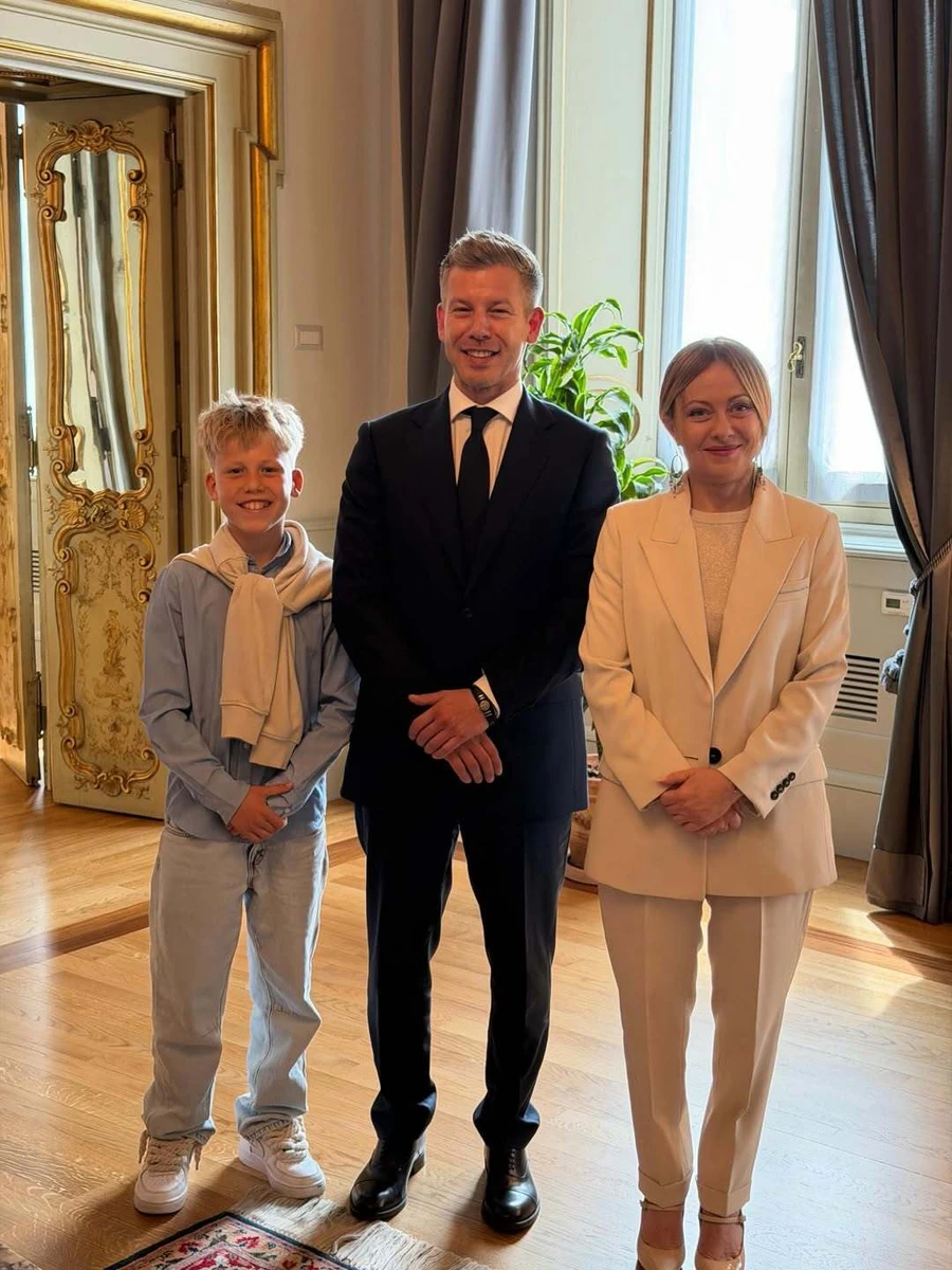 Петер Мадяр і Джорджія Мелоні