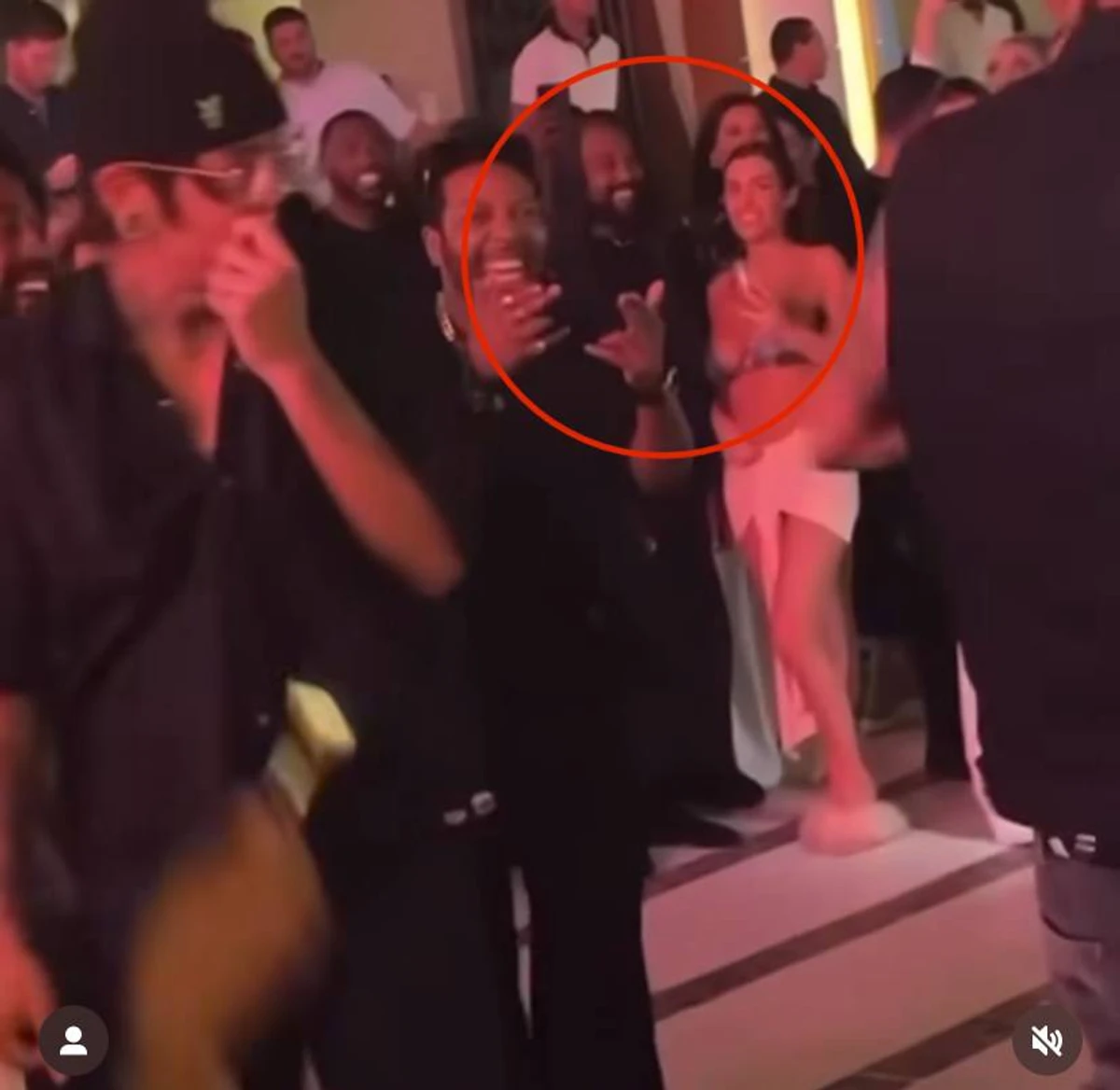 Каньє і Б'янка на вечірці у Дубаї 