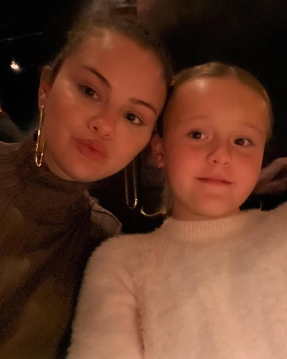 Селена Гомес замилувала фото з сестрою