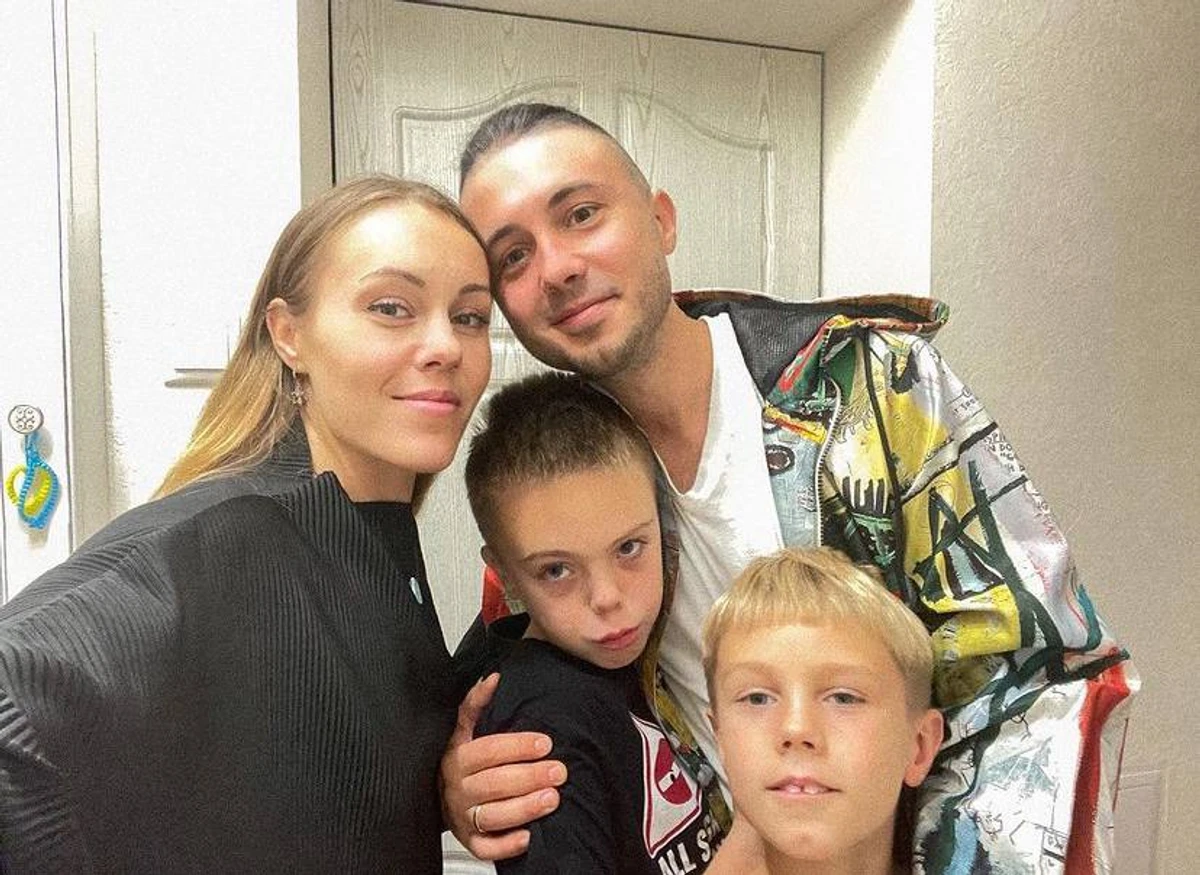 Alyosha та Тарас Тополя з синами