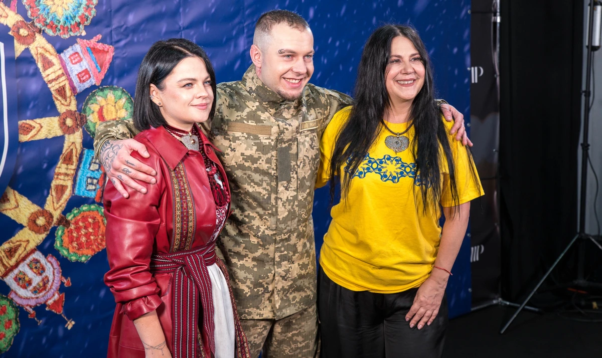 Зірки та військові об'єдналися для концерту Територія Різдва. Дух Нескорених