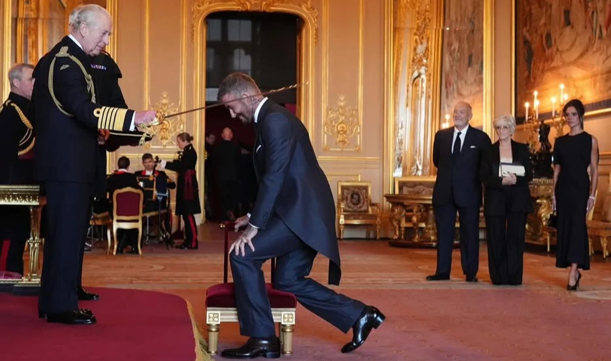 Девід Бекхем отримав лицарське звання після посвяти короля