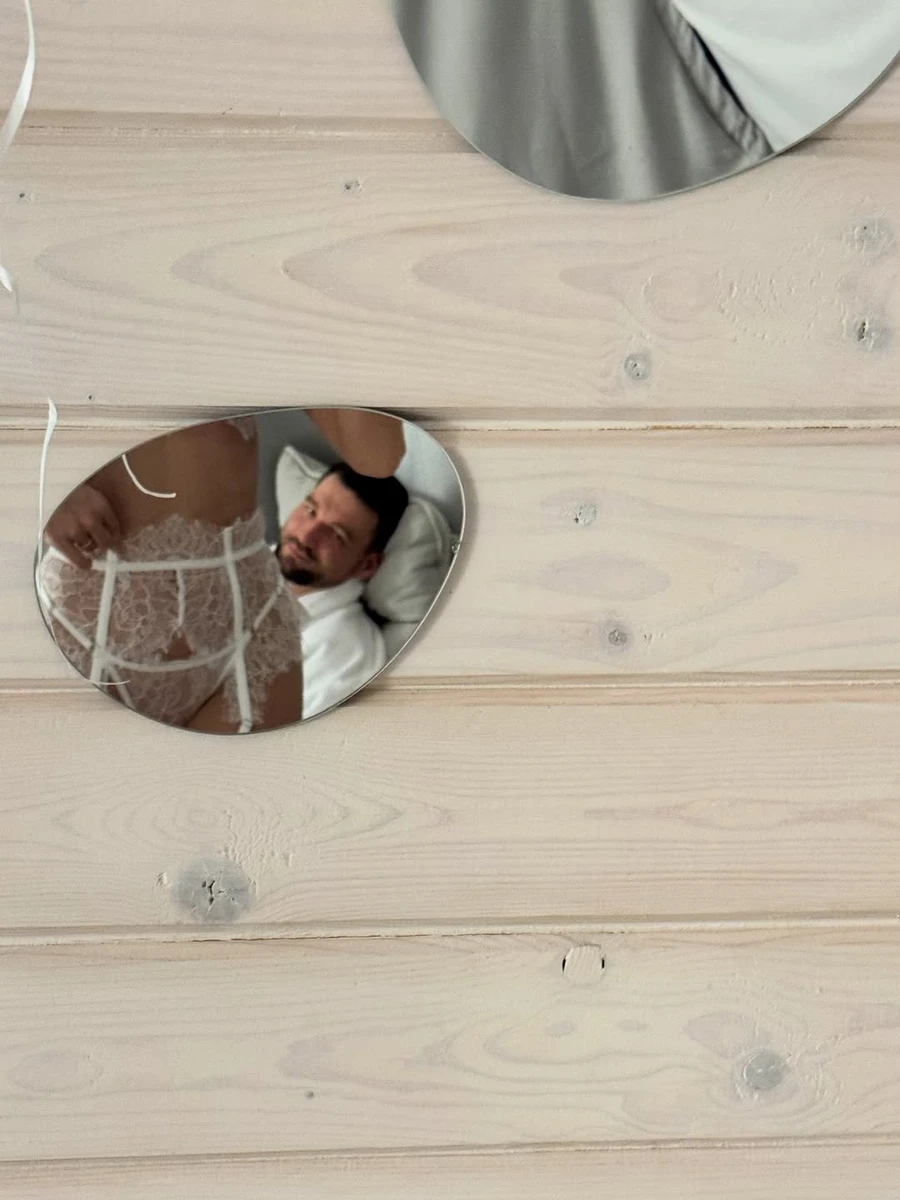 Денисенко показалася з коханим на відпочинку