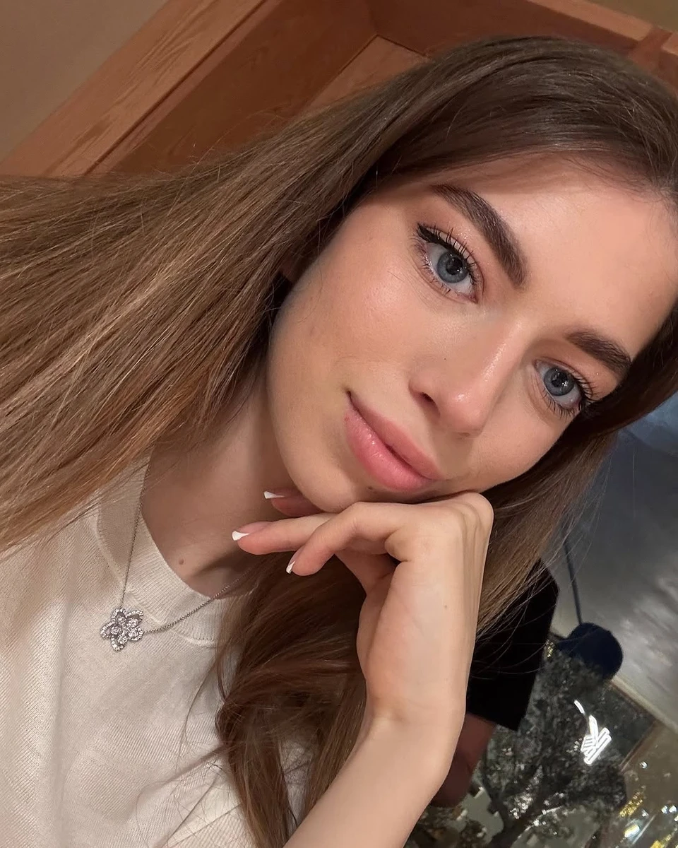 Сара Кіперман попозувала для селфі