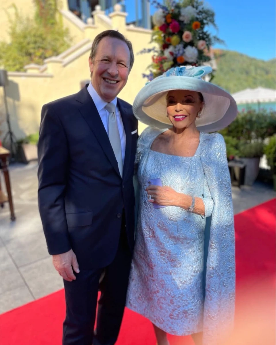 Джоан Коллінз