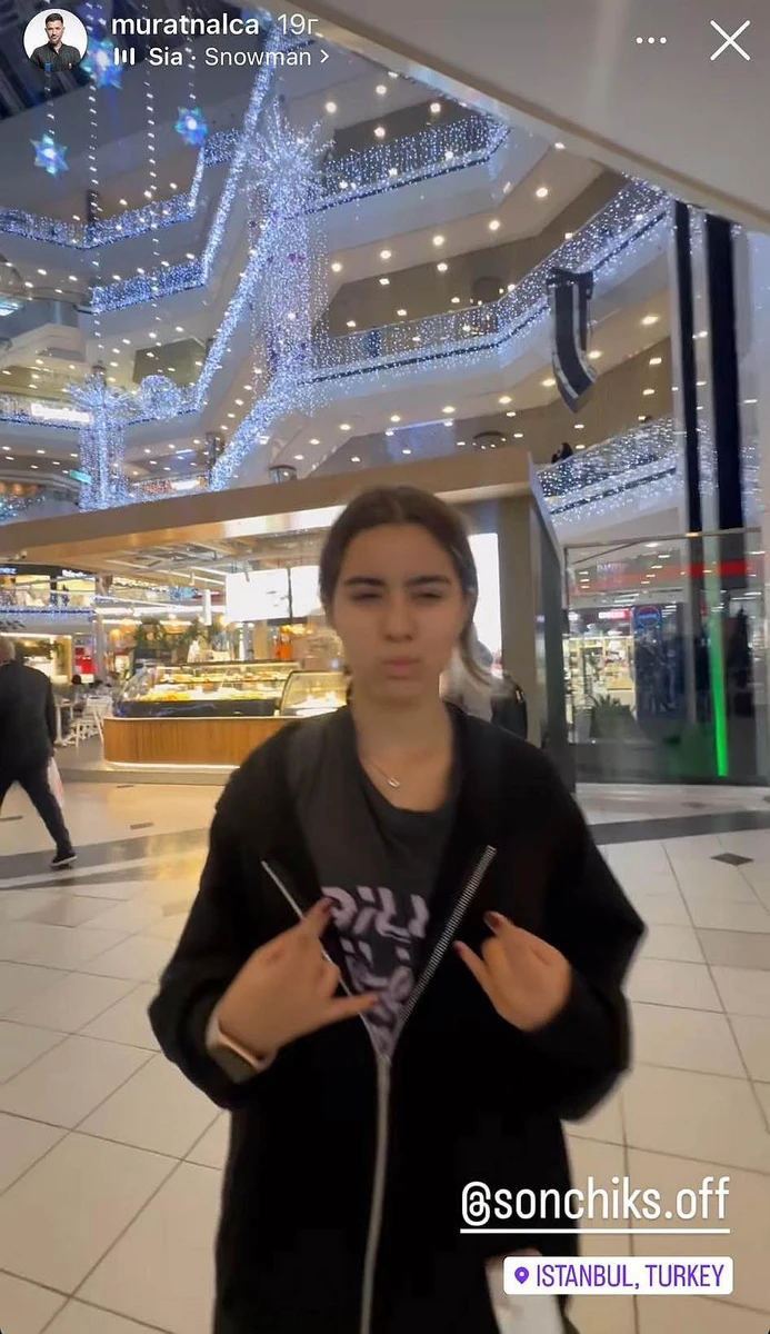 Доньці Кароліни та Мурата 12