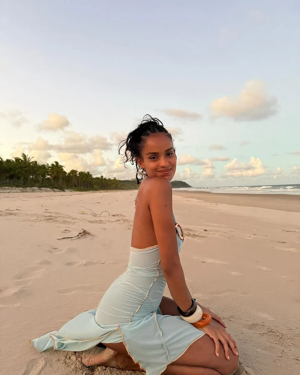 Дівчина Венсана Касселя зачарувала фото з відпочинку