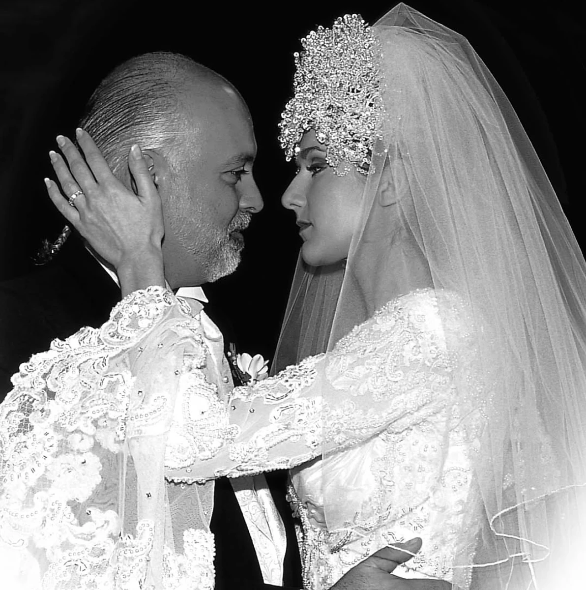 Селін Діон звернулася до покійного чоловіка в річницю весілля