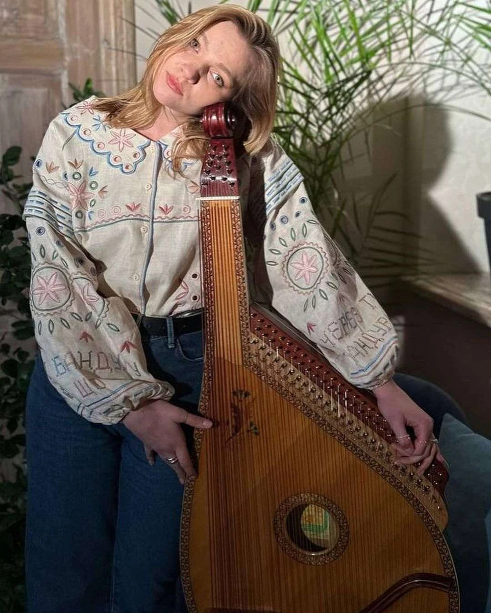 Зараз Круть намагається налагодити взаємини зі своєю самотністю