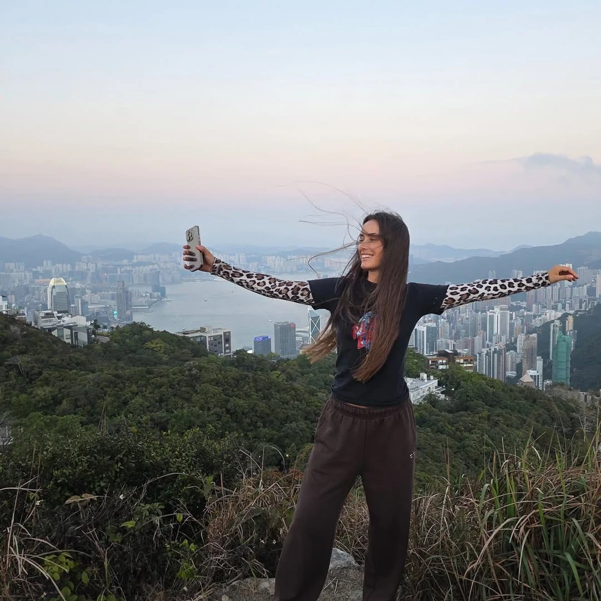 Актриса Мішина