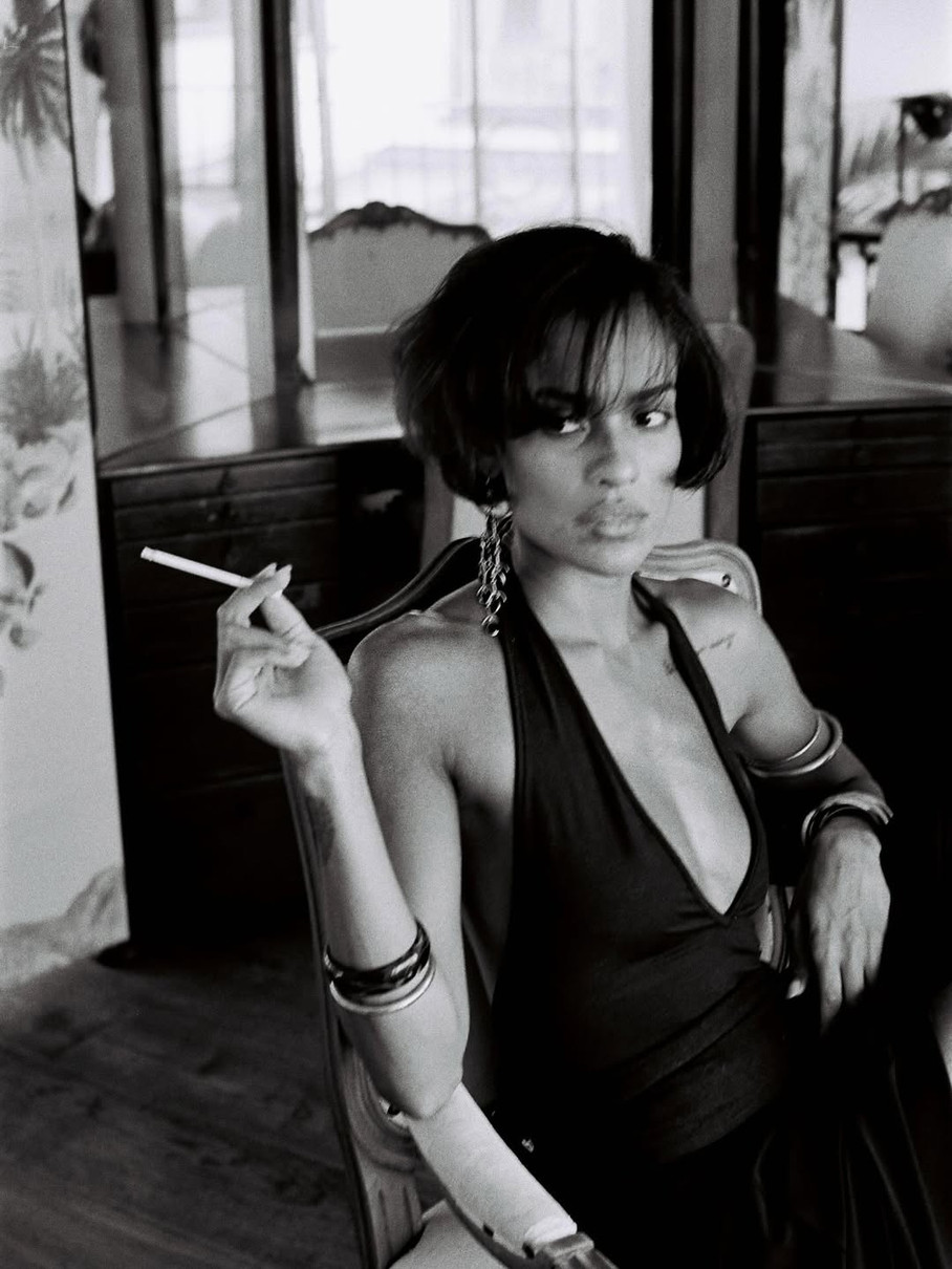 Нара Баптіста похвалилася звабними фото