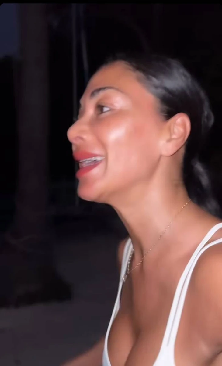 За словами співачки, на годиннику було 5:40 ранку. Респект